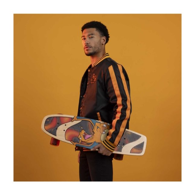 Skateboard Deck Santa Cruz X Pokémon - Charizard Limited Edition Rare - Neuf