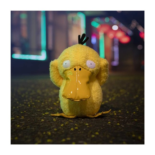 POK MON Detective Pikachu Psyduck Plush 7 In. Pok mon Center