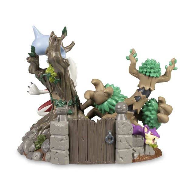 Haunted Pokémon Village: Lycanroc Howling Hill Figure | Pokémon