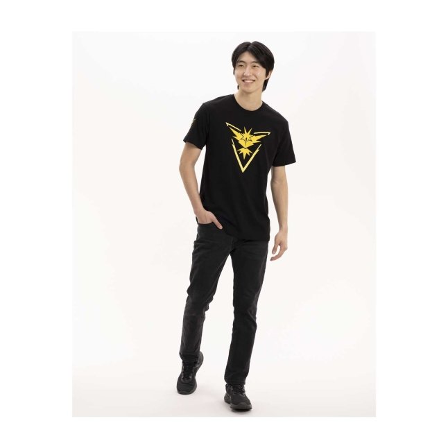 Pokémon GO Tシャツ　XL Pokémon GO Teams: Team Instinct Black Relaxed Fit Crew Neck