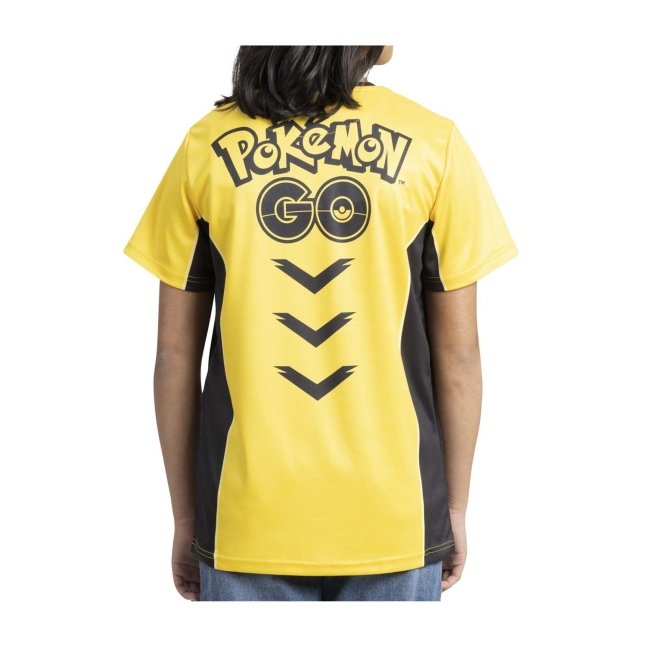 Pokémon GO Teams: Team Instinct Yellow & Black Crew Neck T-Shirt ...