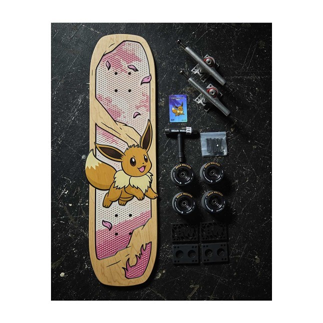 Pokémon Center × Bear Walker: Eevee Skateboard | Pokémon Center