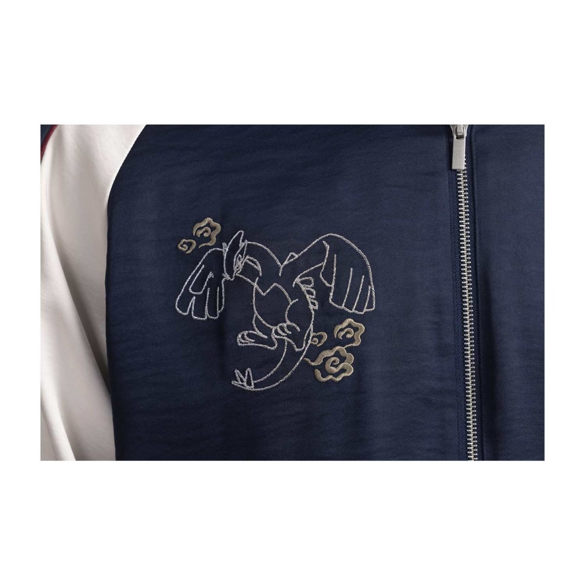Veste pokemon celio online