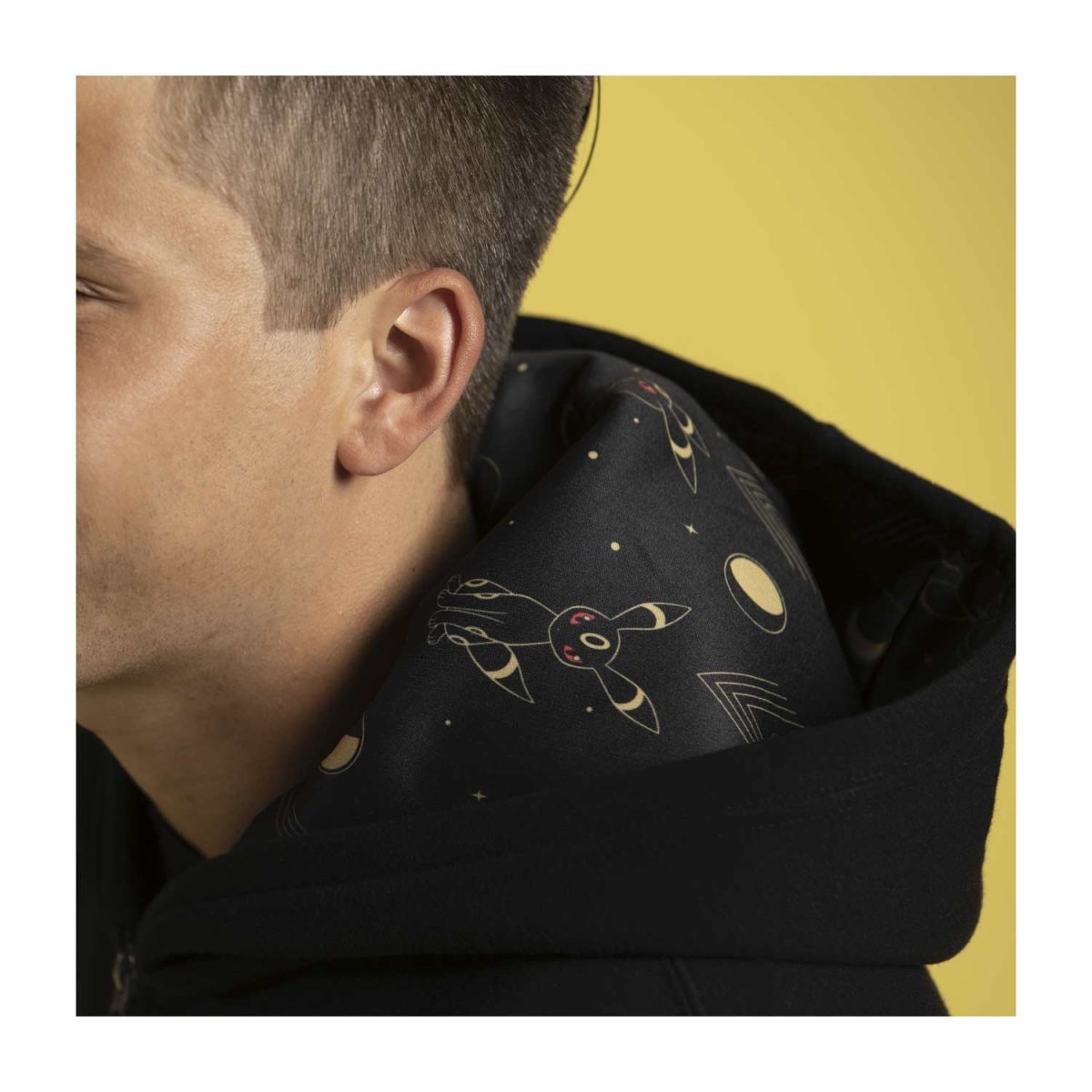 Phases of the Night: Umbreon Black Relaxed Fit Zip-Up Hoodie