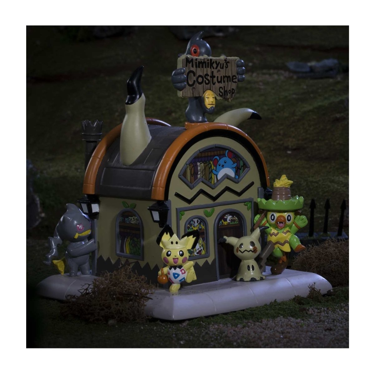 Haunted Pokémon Village: Mimikyu's Costume Shop Figure | Pokémon