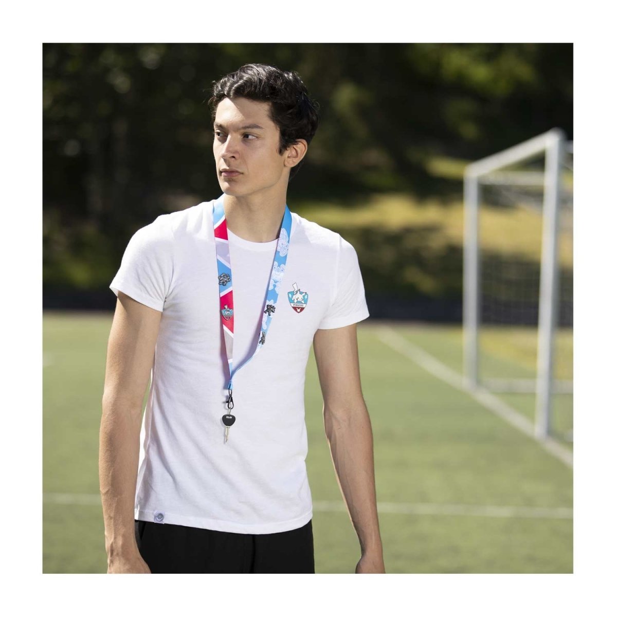 ポケモンセンター ラニヤード & ピンセット ポケモンセンター ラニヤード & ピンセット Amazon.co.jp