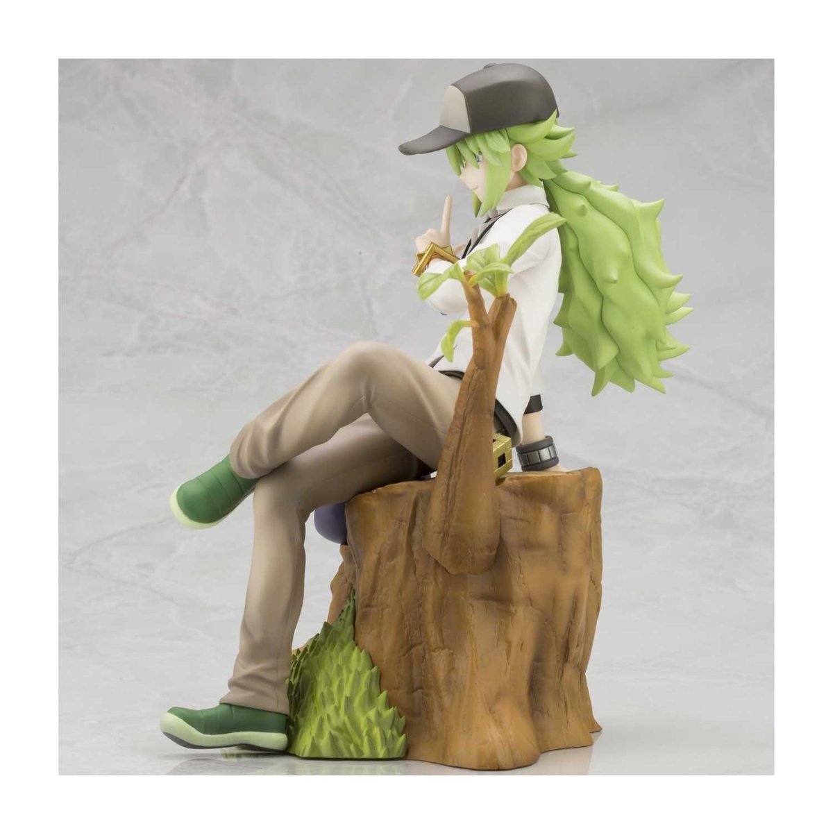 Kotobukiya N & Zorua Figure | Pokémon Center Official Site