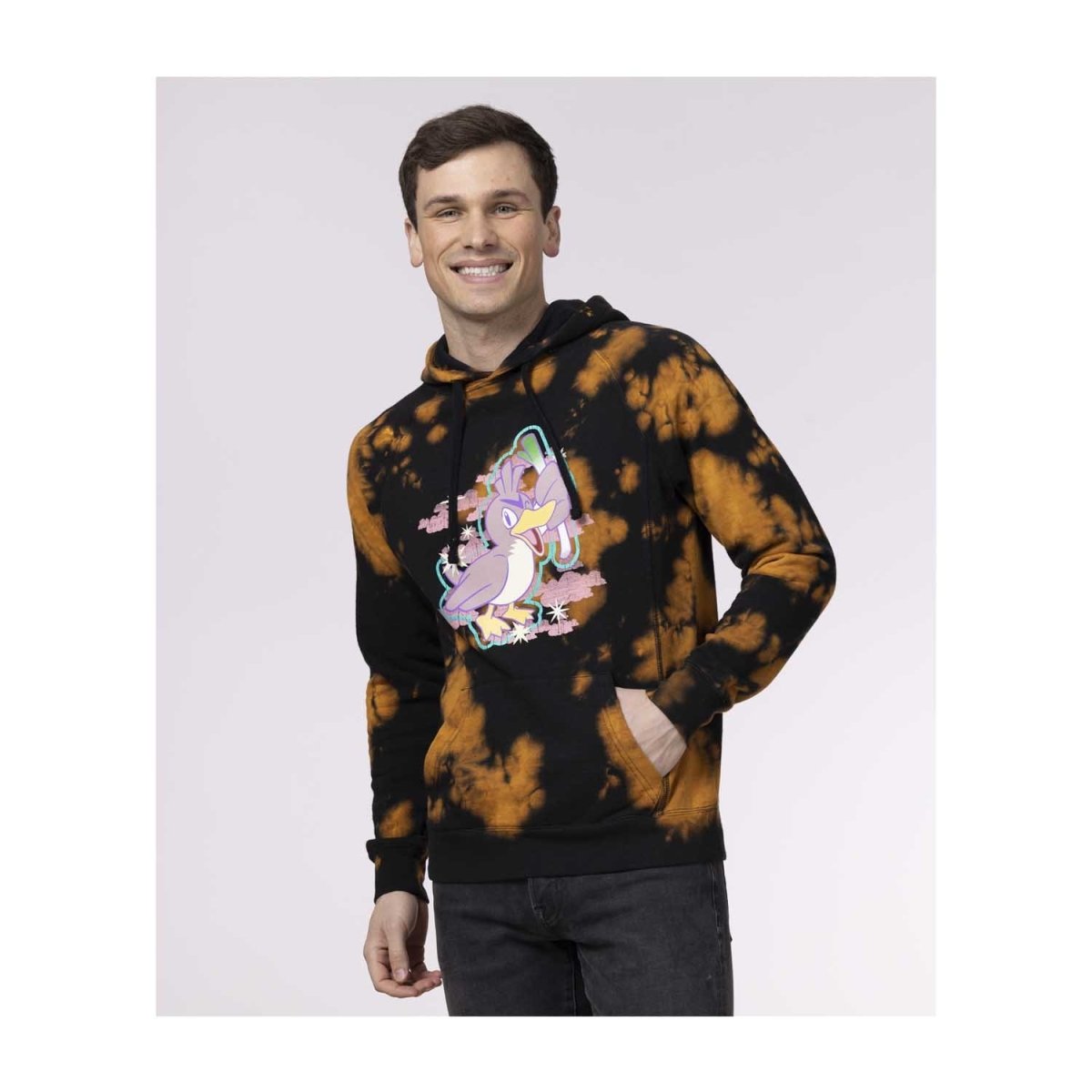 Farfetch'd Pokémon Take Flight Brown & Tan Tie-Dye Pullover Hoodie