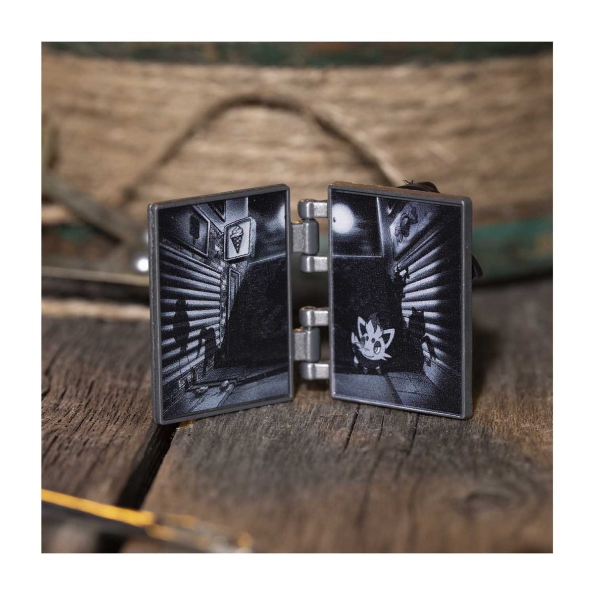 Zorua Pokémon Center × Vic Lee: Pokémon Scary Stories Pin