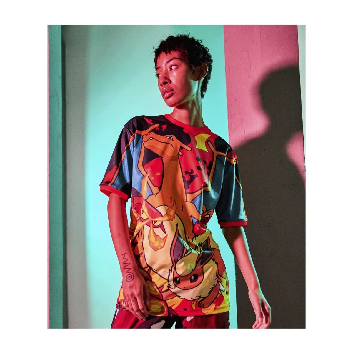 Pokémon Center × OMOCAT: Team Fire Jersey - Adult | Pokémon Center