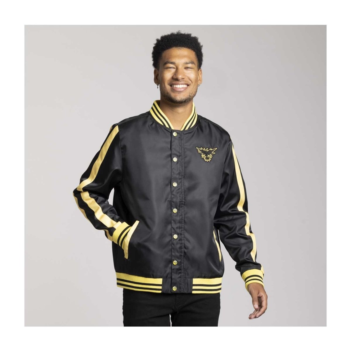 Zapdos Pokémon Jackets Black Snap-Down Jacket - Adult Zapdos Pokémon Jackets Black Snap-Down Jacket - Adult