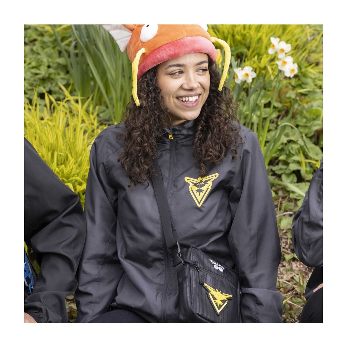 Team Instinct Pokémon GO Teams Zip-Up Jacket - Women