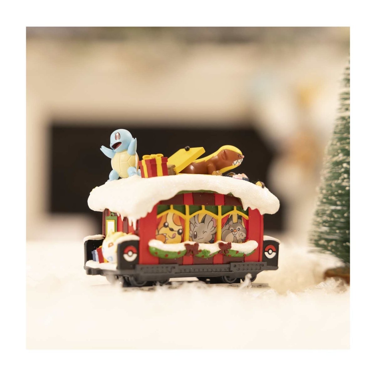 Wintry Delights Dining Car Figure | Pokémon Center Official Site