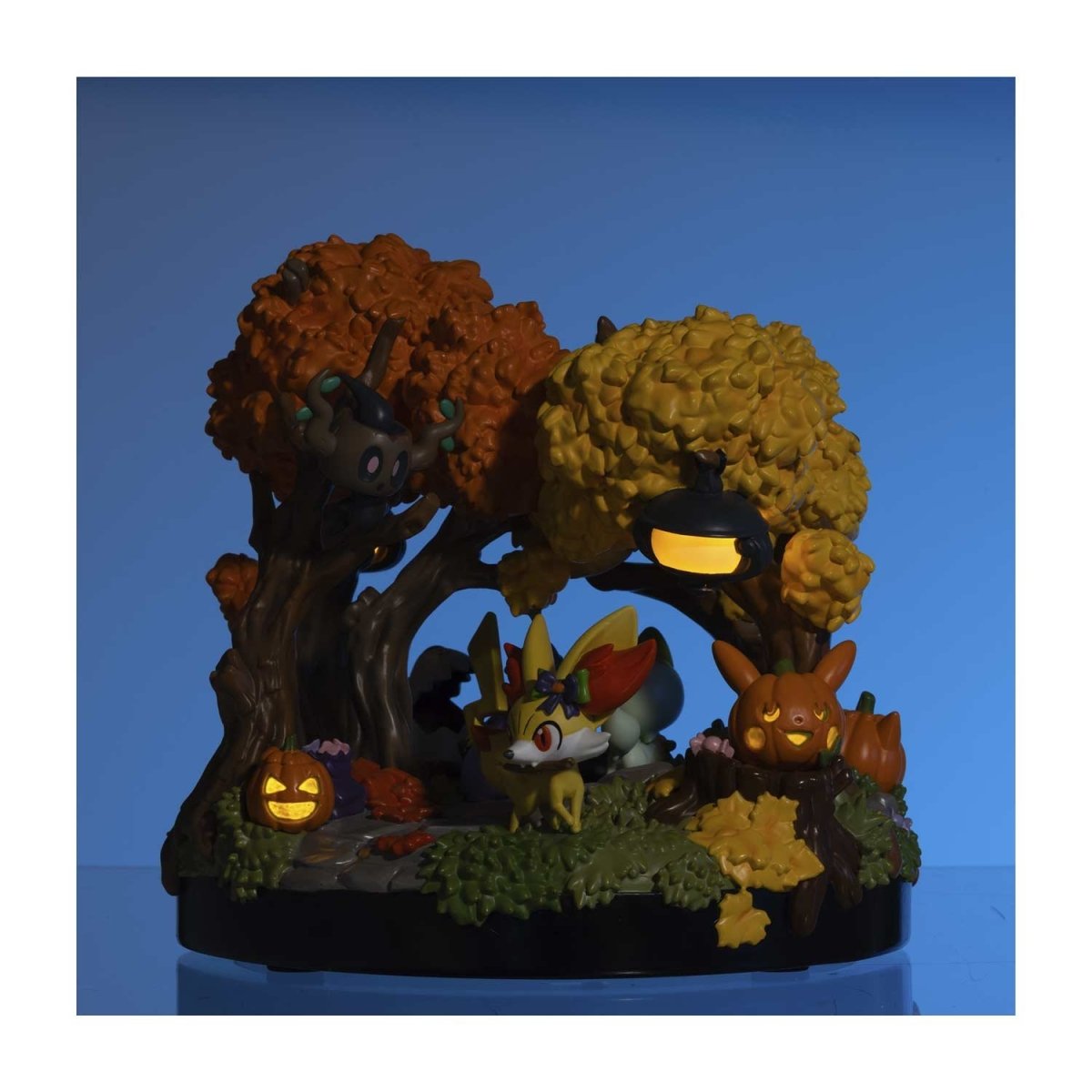 Spooky Forest Stroll Pokémon Halloween Figure | Pokémon