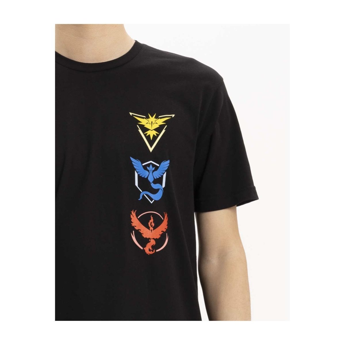 Pokemon GO Teams Team Instinct Team Mystic Team Valor Black Relaxed Fit Crew Neck T Shirt Adult