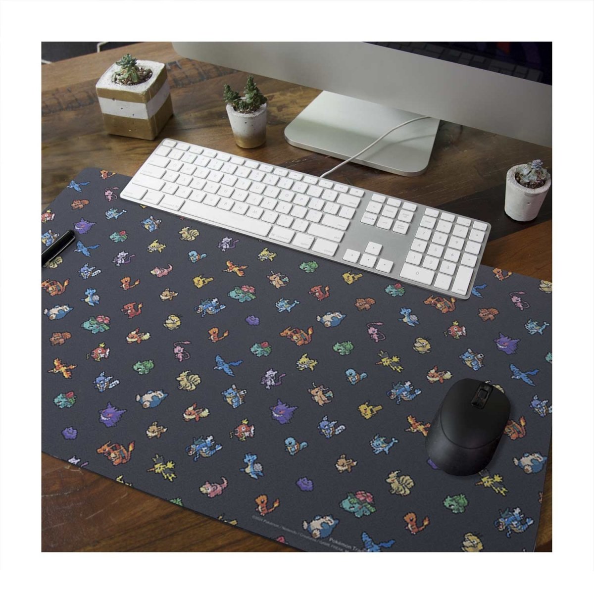 海外プレイマット POKEMON PIXELS Pokémon TCG: Pokémon Pixels Playmat | Pokémon Center