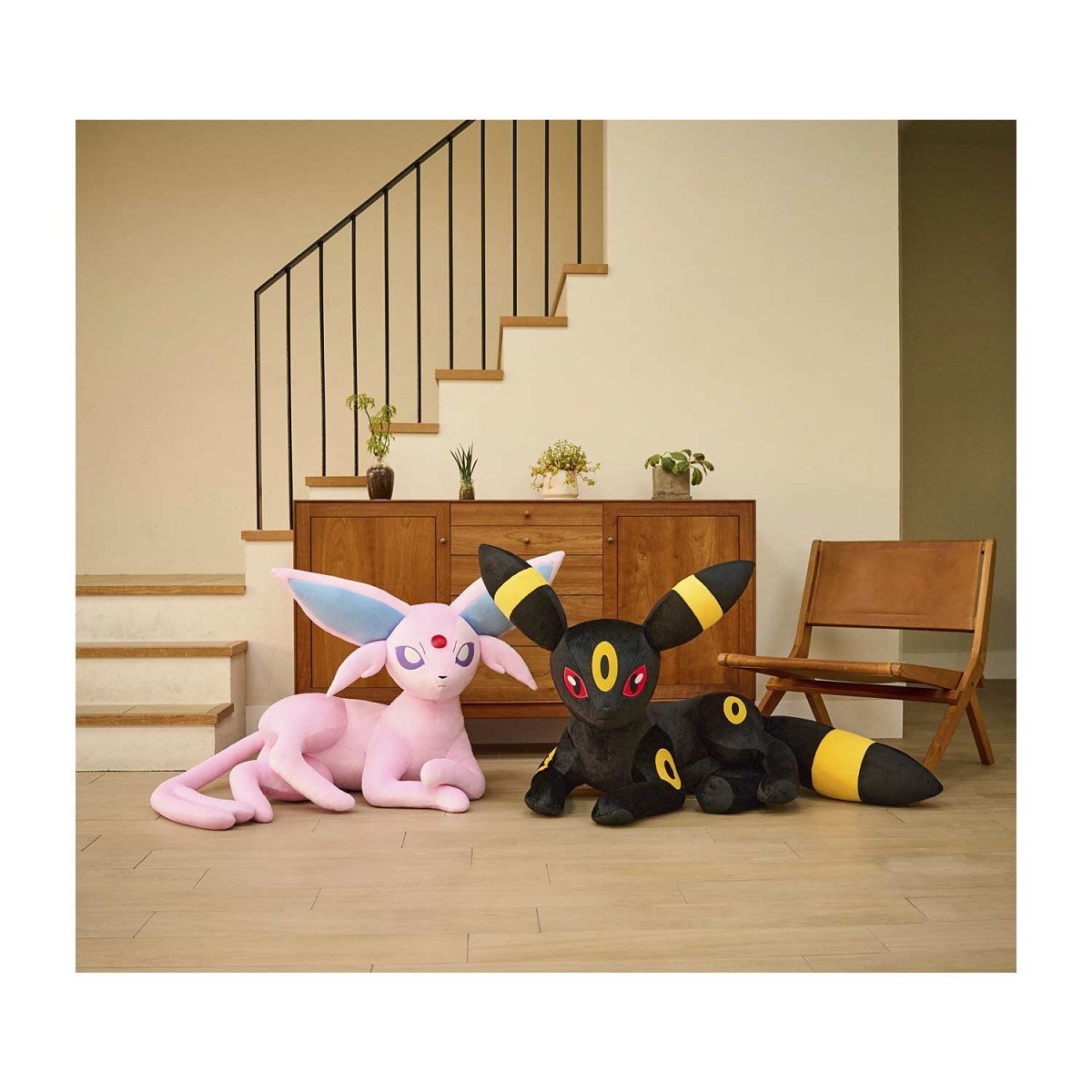 Espeon Pokédex-Size Poké Plush - 32 ¾ In. | Pokémon Center