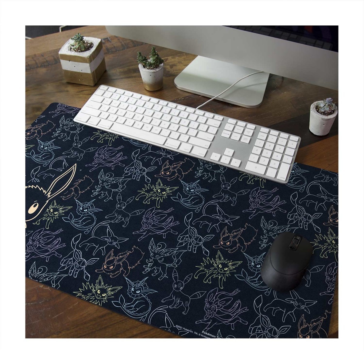 Pokémon TCG: Eevee Breakaway Playmat | Pokémon Center