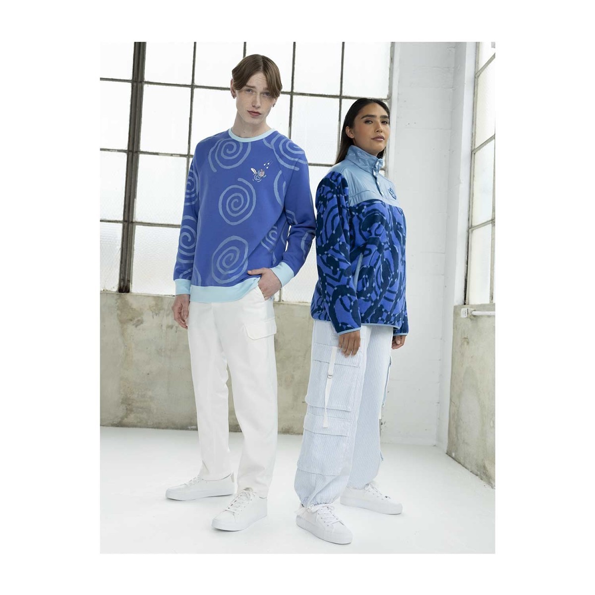 Poliwag Blue Crew Neck Sweatshirt - Adult | Pokémon Center