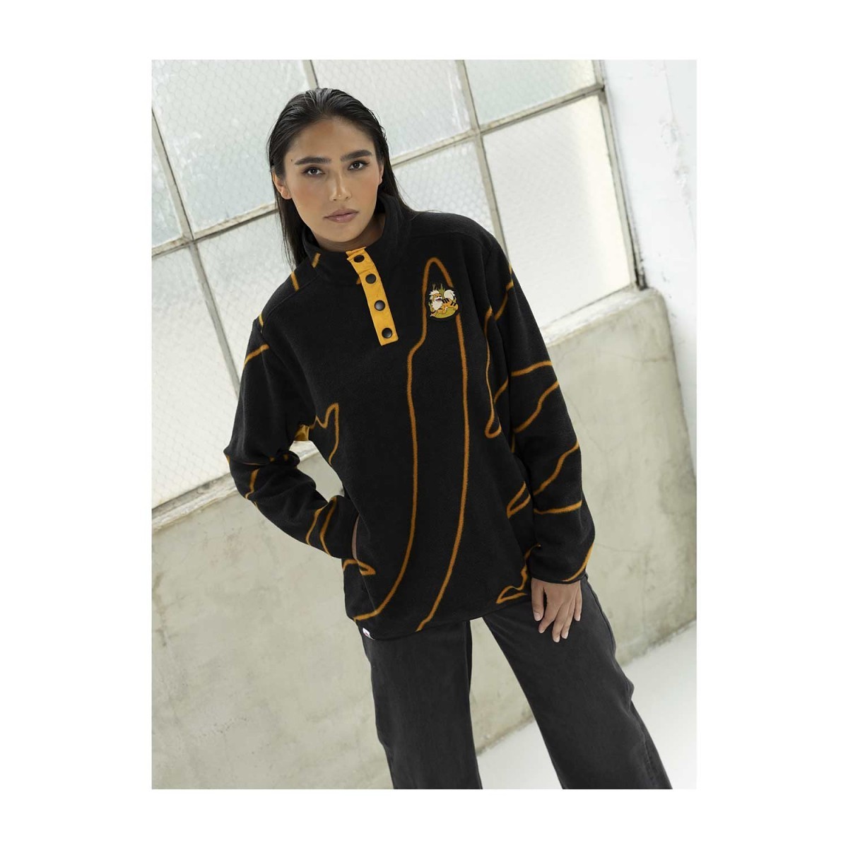 Growlithe Black Quarter-Snap Pullover Jacket | Pokémon Center