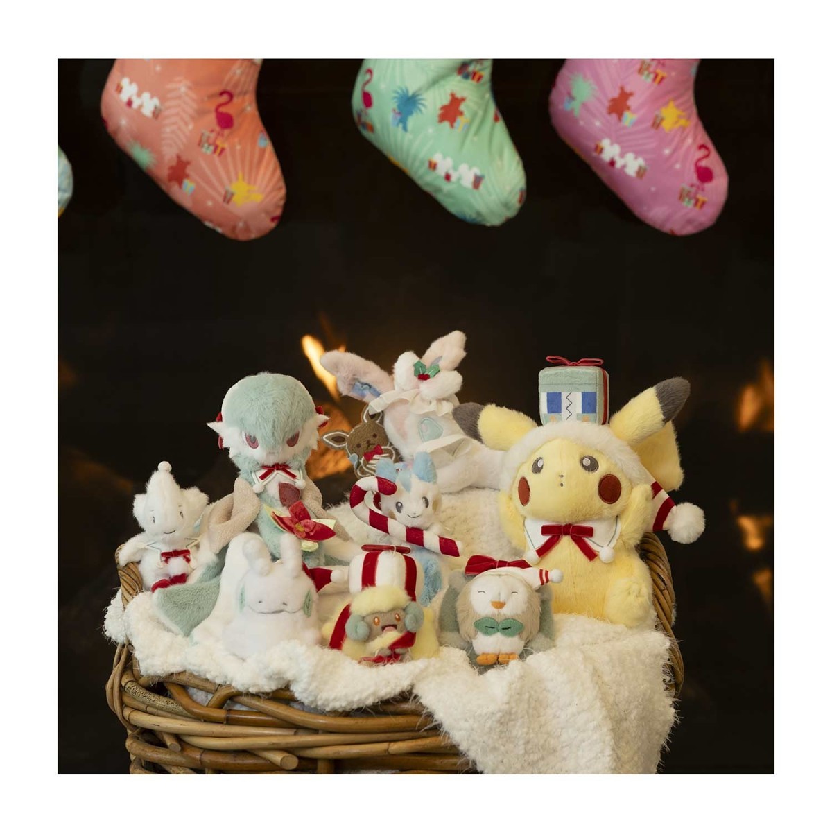 Whimsicott Pokémon Holiday Wishes Plush Key Chain | Pokémon Center