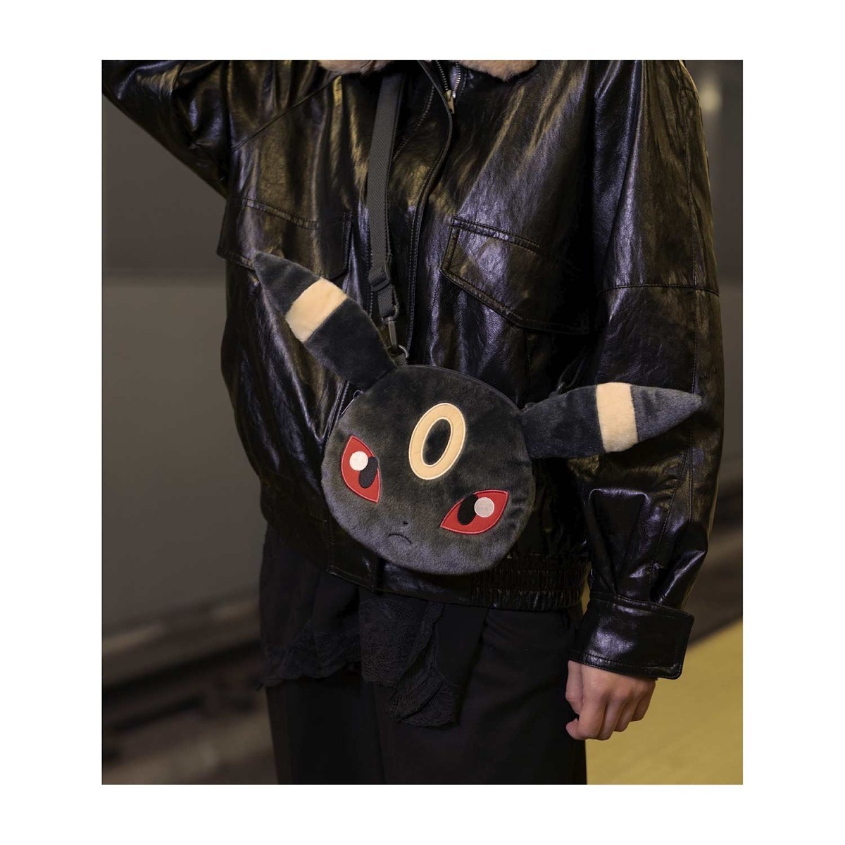 Eevee Collection: Umbreon Plush Bag | Pokémon Center Official Site