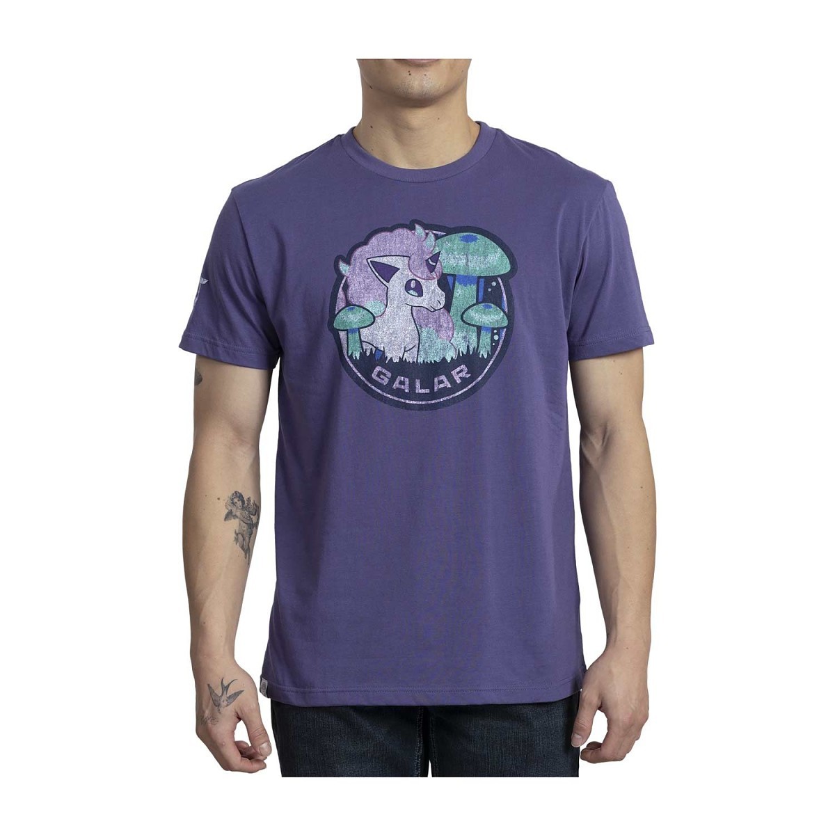 Galar Explore Pokémon T-Shirt - Adult | Pokémon Center Official Site