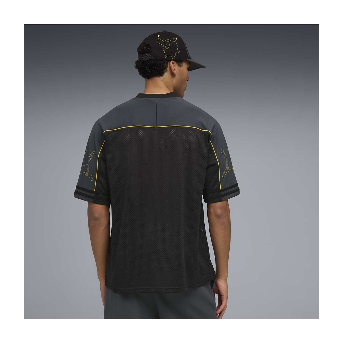 PUMA × Pokémon: Umbreon Oversize Jersey - Adult | Pokémon Center