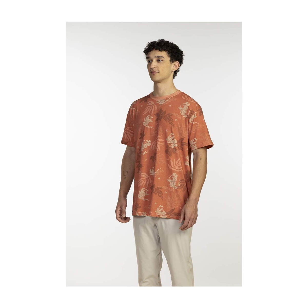 Flygon Merch Flygon Pokémon Tropical T-Shirt - Adult | Pokémon Center Official Site