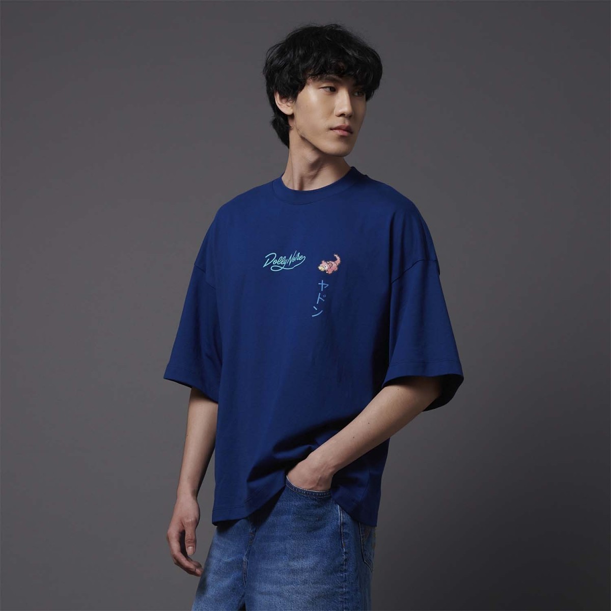 Pokémon × Dolly Noire: Slowpoke T-Shirt - Adult | Pokémon Center