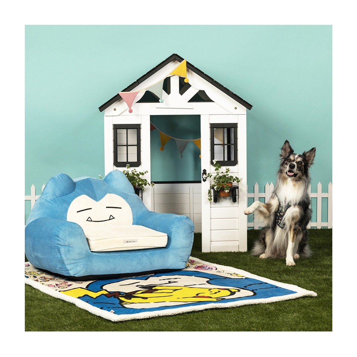 Pikachu Pokémon Playful Partners Pet Blanket | Pokémon Center