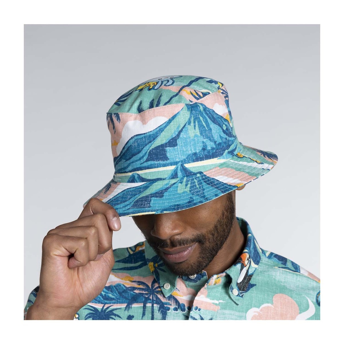 メンズウェア TFW49 REYN SPOONER BANDANA BUCKET HAT Explore Pokémon Bucket Hat by Reyn Spooner (Size S/M) | Pokémon