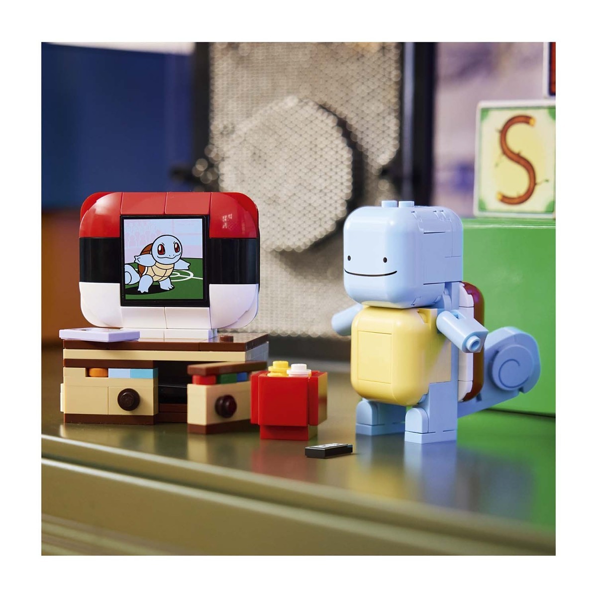 LEGO® Pokémon™ SMART Play™: Ditto as Squirtle: Movie Night