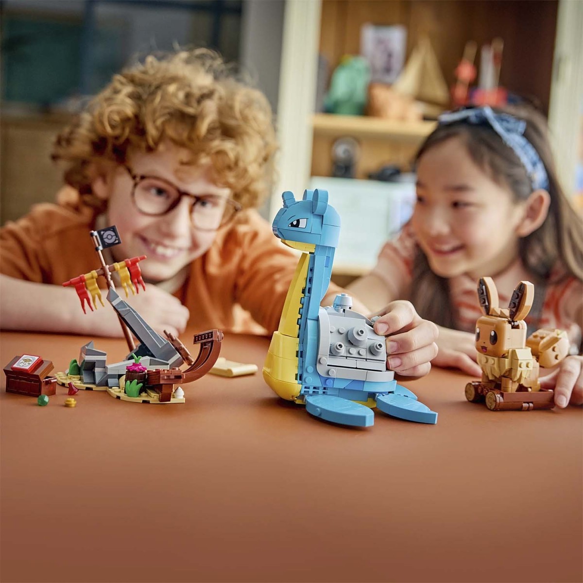 LEGO® Pokémon™ SMART Play™: Eevee and Lapras's Treasure Hunt