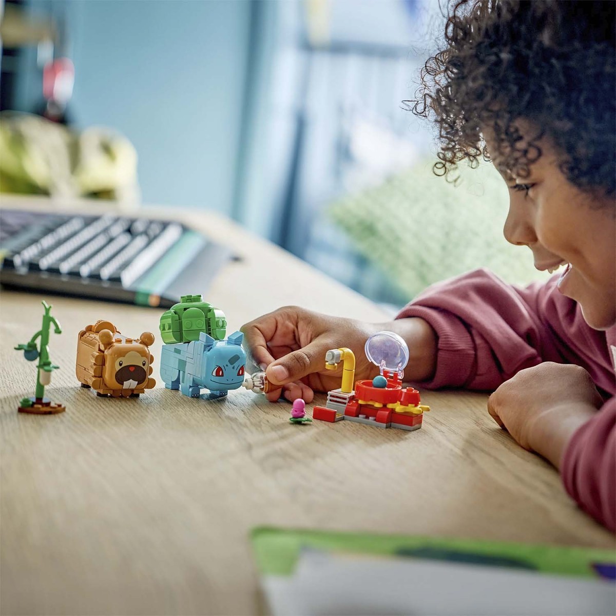 LEGO® Pokémon™ SMART Play™: Berry Bash with Bulbasaur and Bidoof ...