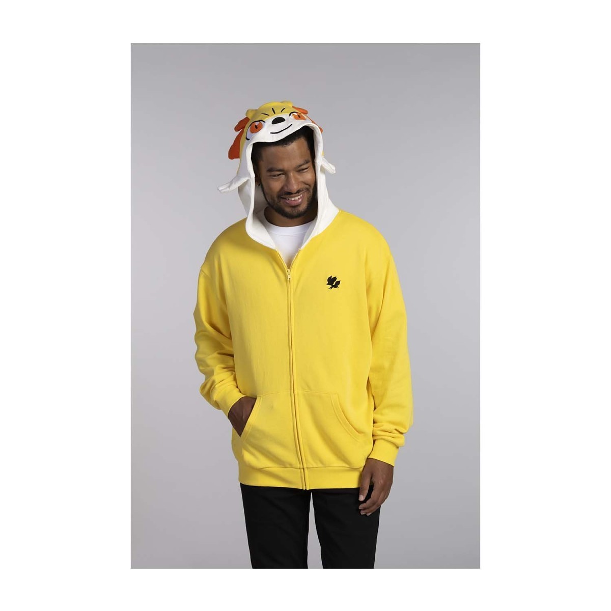け*ん様 ブリーファングトレーナー Fennekin Character Hoodie - Adult | Pokémon Center Official Site