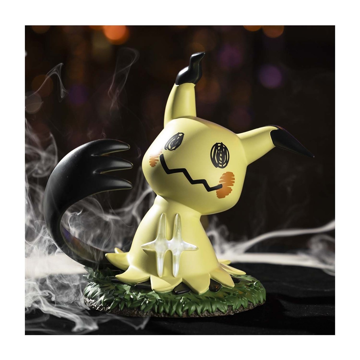 Mimikyu Light-Up Figure | Pokémon Center Official Site